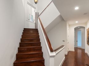 138 Voyage Mall, Marina Del Rey CA 90292