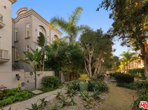 138 Voyage Mall, Marina Del Rey CA 90292