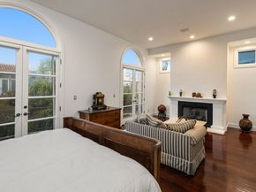 138 Voyage Mall, Marina Del Rey CA 90292