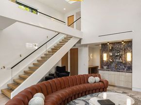 738 Palms Boulevard, Venice CA 90291