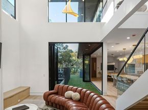 738 Palms Boulevard, Venice CA 90291