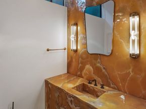 738 Palms Boulevard, Venice CA 90291