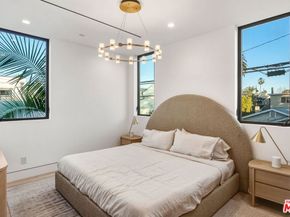 738 Palms Boulevard, Venice CA 90291