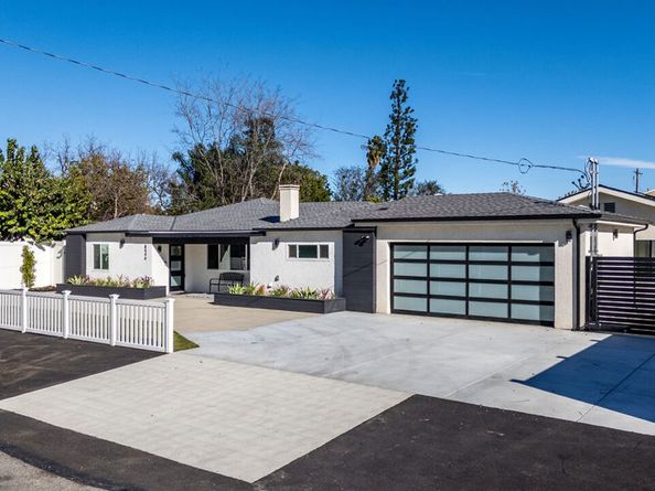 8446 Penfield Avenue, Winnetka CA 91306