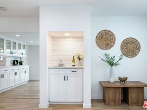 8446 Penfield Avenue, Winnetka CA 91306