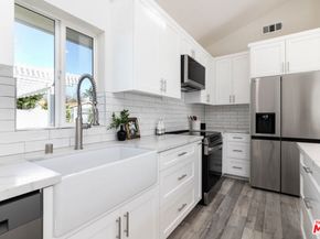 8446 Penfield Avenue, Winnetka CA 91306