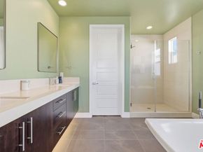 12491 Osprey Lane 3, Playa Vista CA 90094