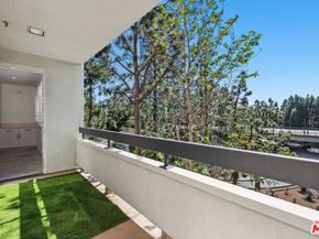 2122 Century Park Lane 306, Los Angeles CA 90067