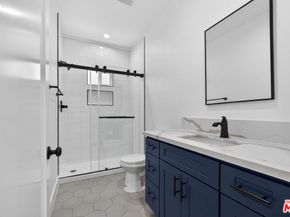 678 E 45th Street, Los Angeles CA 90011