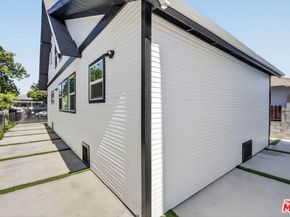 678 E 45th Street, Los Angeles CA 90011