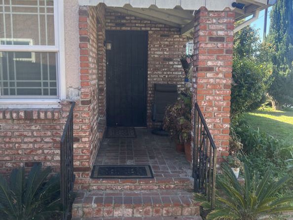 1026 W 101st Street, Los Angeles CA 90044