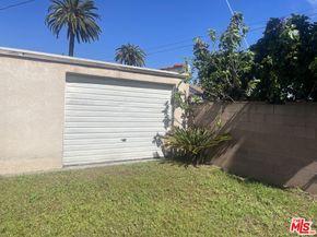 1026 W 101st Street, Los Angeles CA 90044