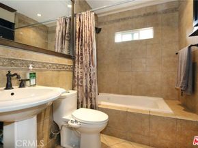 8450 Melvin Avenue, Northridge CA 91324