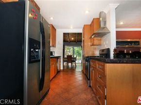 8450 Melvin Avenue, Northridge CA 91324