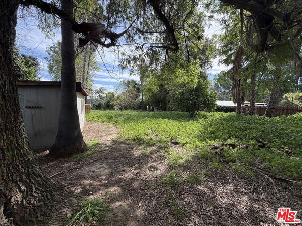 8450 Melvin Avenue, Northridge CA 91324