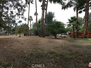 8450 Melvin Avenue, Northridge CA 91324