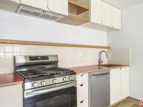 3361 Hamilton Way, Los Angeles CA 90026