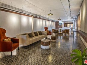 527 Molino Street 202, Los Angeles CA 90013