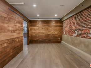 527 Molino Street 202, Los Angeles CA 90013