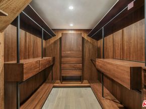 527 Molino Street 202, Los Angeles CA 90013