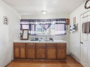 1523 E Vernon Avenue, Los Angeles CA 90011