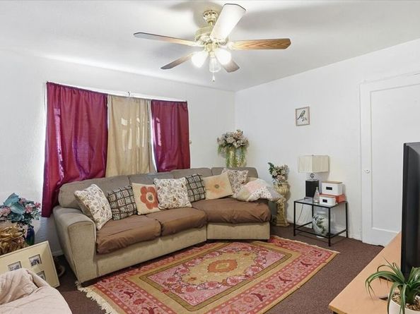 1523 E Vernon Avenue, Los Angeles CA 90011