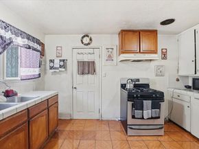 1523 E Vernon Avenue, Los Angeles CA 90011