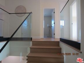 2615 Woodstock Lane, Burbank CA 91504