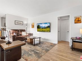 2002 4th Street 312, Santa Monica CA 90405