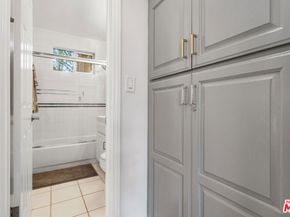 2002 4th Street 312, Santa Monica CA 90405