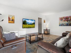 2002 4th Street 312, Santa Monica CA 90405