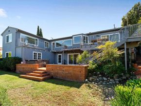 7850 Roseland Dr, La Jolla CA 92037