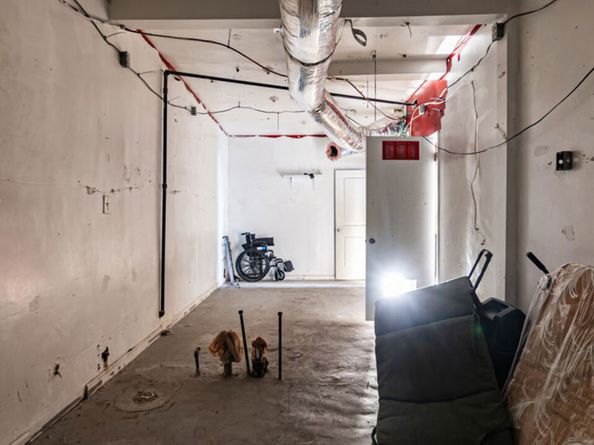 4913 Melrose Avenue, Los Angeles CA 90029