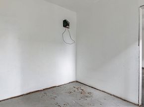 4913 Melrose Avenue, Los Angeles CA 90029