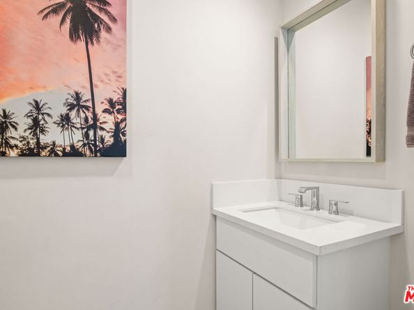 1205 Manzanita Street, Los Angeles CA 90029