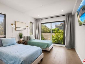 1205 Manzanita Street, Los Angeles CA 90029