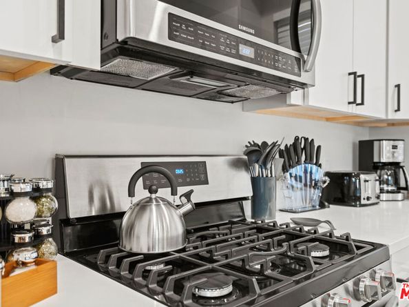1205 Manzanita Street, Los Angeles CA 90029