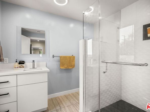 1205 Manzanita Street, Los Angeles CA 90029