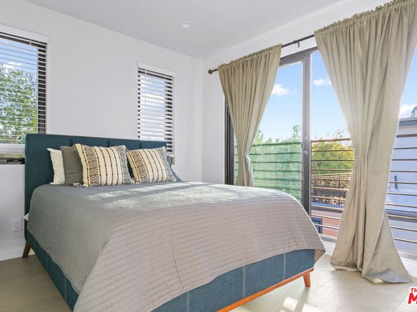 1205 Manzanita Street, Los Angeles CA 90029