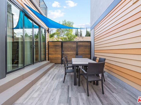 1205 Manzanita Street, Los Angeles CA 90029