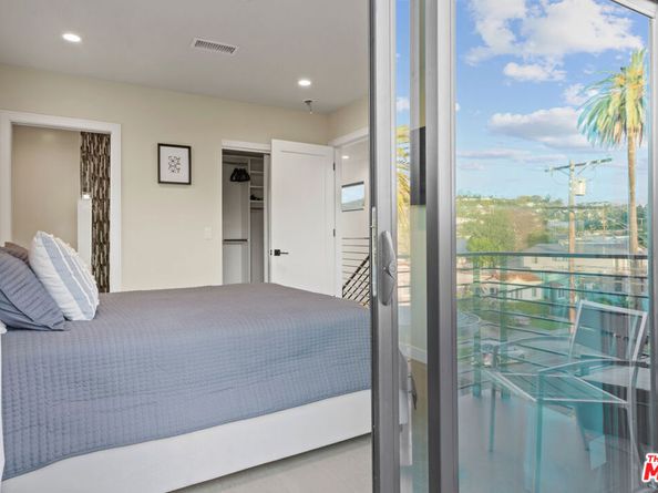 1205 Manzanita Street, Los Angeles CA 90029