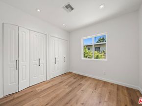 958 N Vista Street, Los Angeles CA 90046