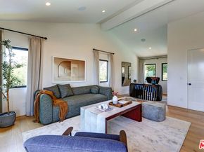 8674 Edwin Drive, Los Angeles CA 90046