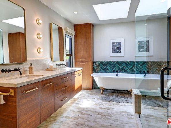 8674 Edwin Drive, Los Angeles CA 90046