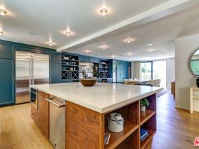 8674 Edwin Drive, Los Angeles CA 90046