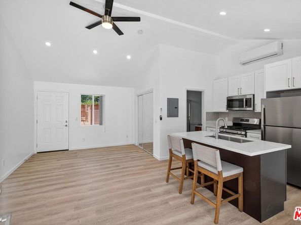 735 N Lima Street, Burbank CA 91505