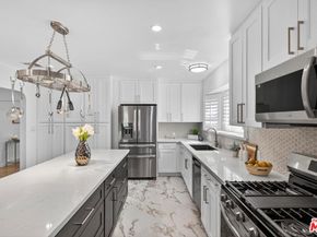 735 N Lima Street, Burbank CA 91505