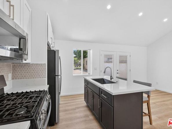 735 N Lima Street, Burbank CA 91505