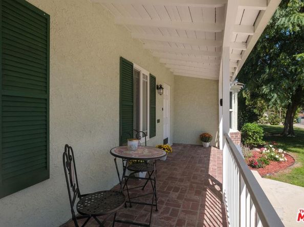 735 N Lima Street, Burbank CA 91505