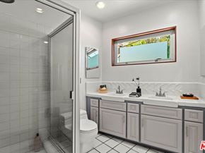 3234 Hillock Drive, Los Angeles CA 90068